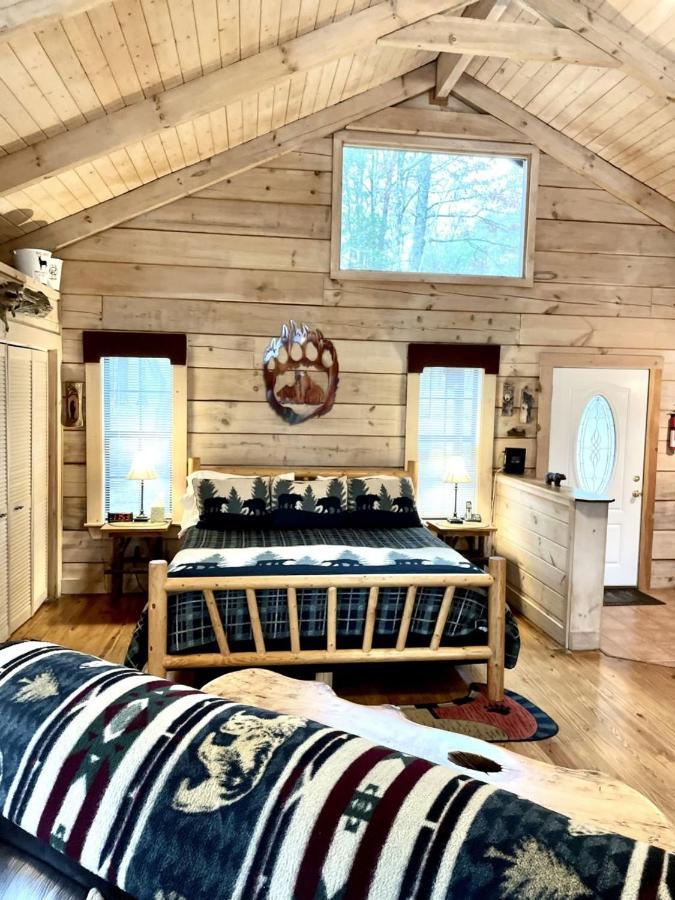 Crazy Bear - Motorcycle Friendly Home With Hot Tub And Grill Tellico Plains Экстерьер фото